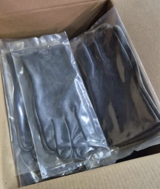 Vredestein Plastic Werk-Handschoenen  40 PAAR !!!