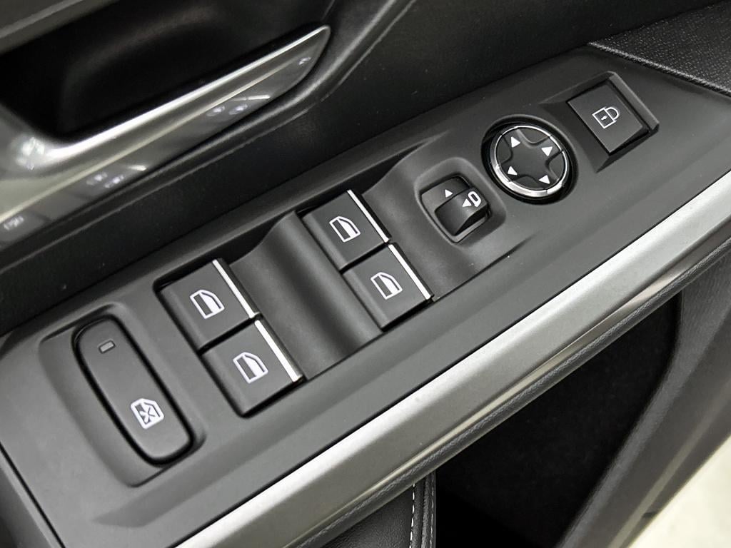 Peugeot 3008 hybrid 145 pk automaat gt | rijklaar | alcantara | 360 camera 