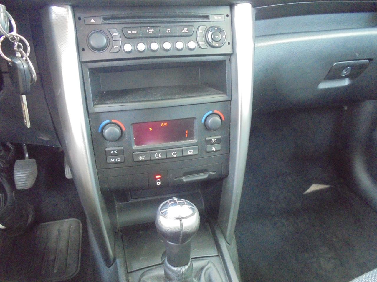 207 1.4 motor XS Pack uitvoering bouwjaar 2007 Apk augustus 2026 met N.A.P