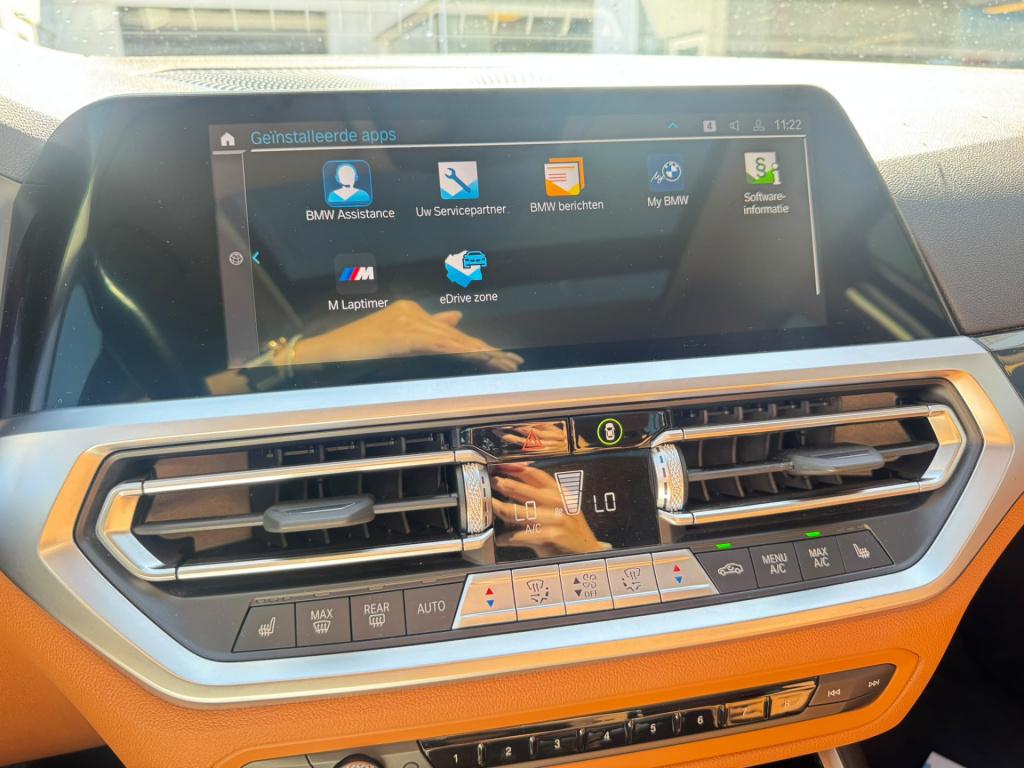 BMW 3-serie touring 320e high executive