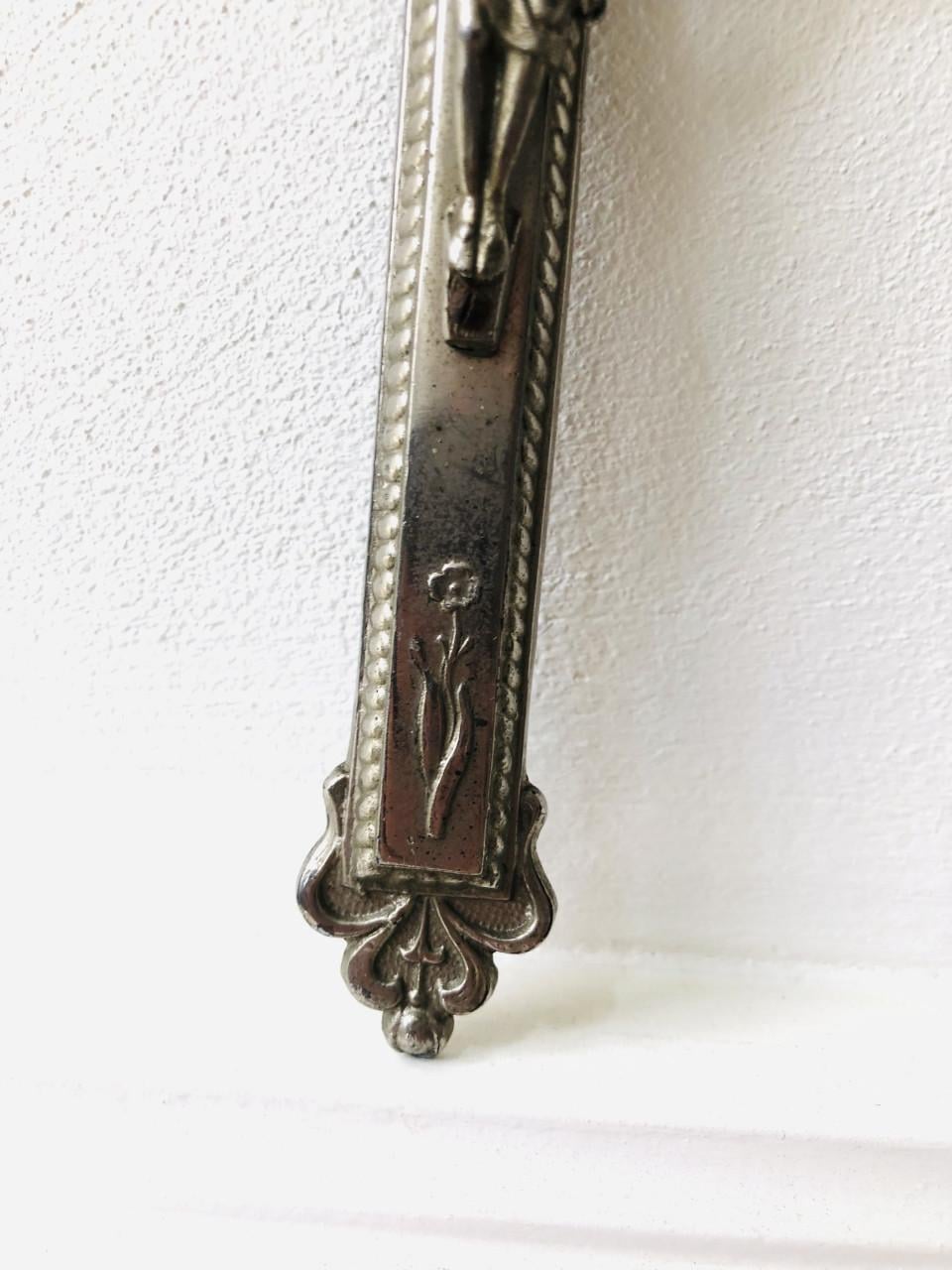 Mooie gedetailleerde metalen brocante crucifix / kruisbeeld