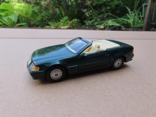 Metalen auto 1