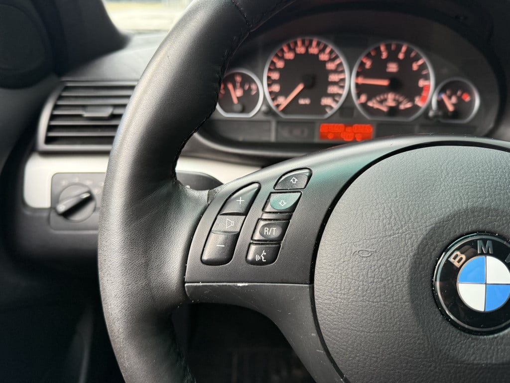 BMW 3-serie touring 330i executive sportline