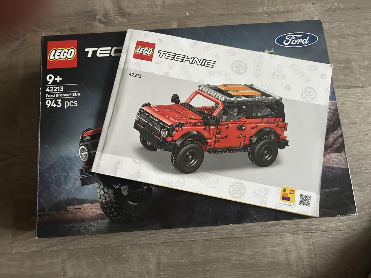 Lego Technic 42213 – Ford Bronco SUV