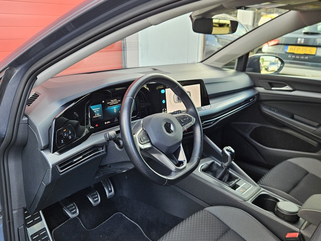 Volkswagen Golf 1.0 tsi 110pk active lounge