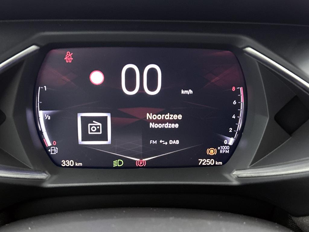 Ds Ds 3 100pk performance line | rijklaar | keyless entry | parkeersensor v