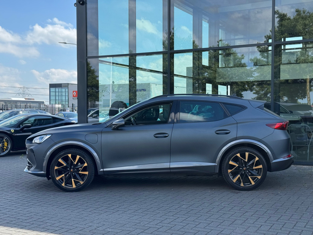Cupra Formentor 1.4 e-hybrid business * matt grijs * navigatie * trekhaak