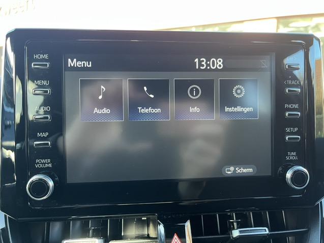 Toyota Corolla 1.8 hybrid comfort | 18" lmv | trekhaak | climate