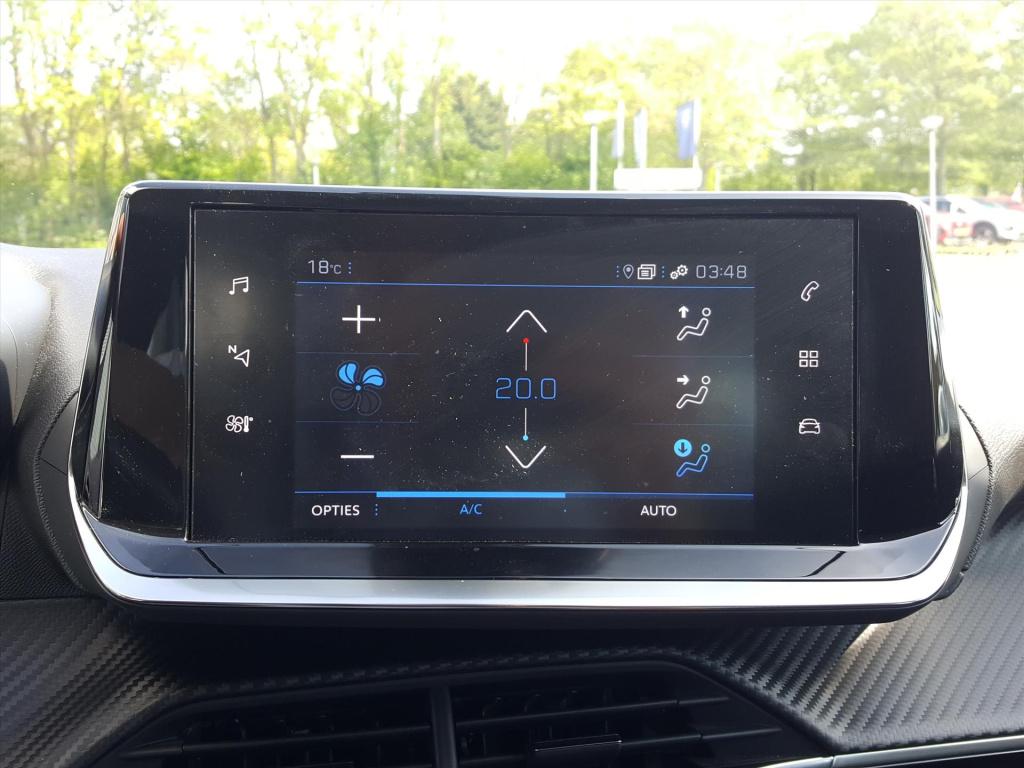 Peugeot 2008 1.2 puretech 100pk active | navigatie | bt | camera achter | p