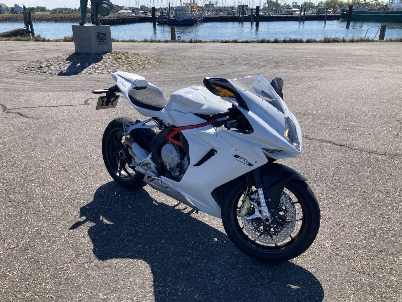 MV Agusta F3 675 2012
