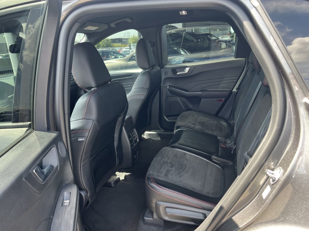 Ford Kuga 2.5 phev e-cvt 225pk st-line x , winterpack