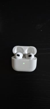 Originele Apple AirPods (3rd generation)