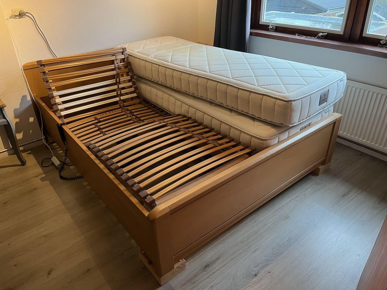 GRATIS - Elektrisch bed tweepersoons 160x210