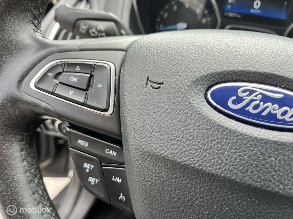 Ford Focus wagon 1.5 titanium 183pk !