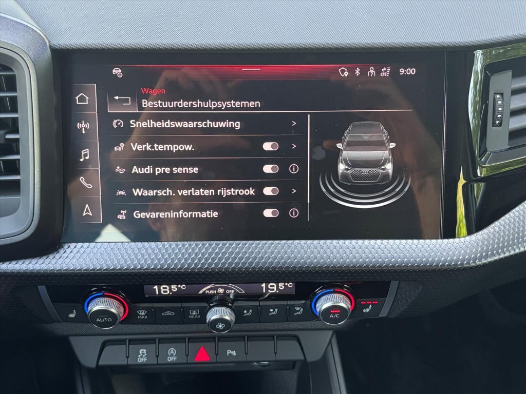 Audi A1 Sportback 30 tfsi 116pk s-tronic s-line|navi|virtual cockpit| rijkl