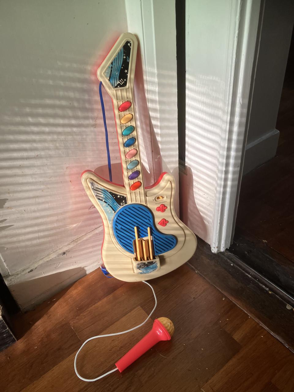 Speelgoed brandweer auto en nog 2 dingen