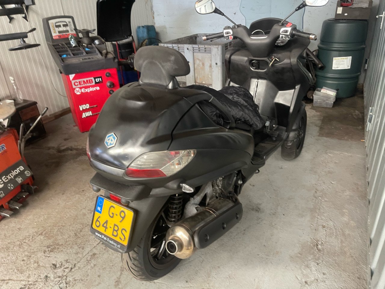 Motorscooter