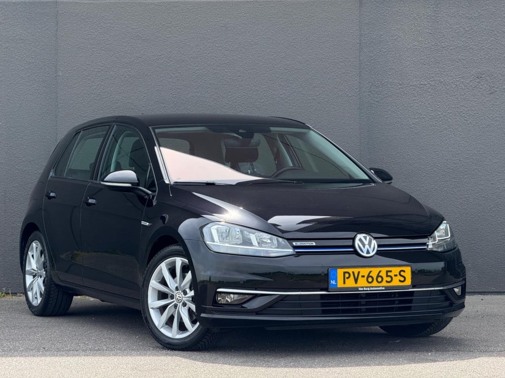 Volkswagen Golf 1.5 tsi comfortline business