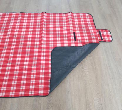 Picknickkleed nieuw 130 x 150 op te vouwen als tas