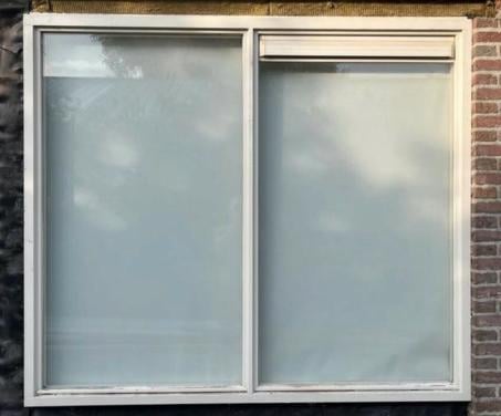 Hardhouten kozijn met dubbel glas