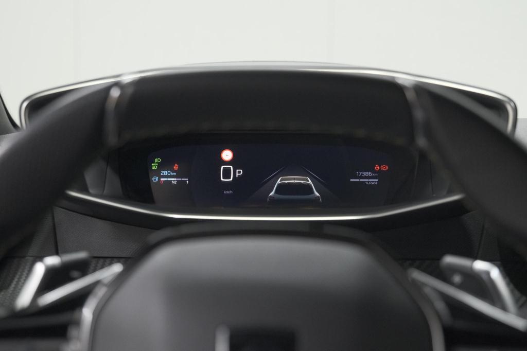 Peugeot 208 1.2 hybrid 145 e-dcs6 gt | alcantara pakket | camera | apple ca