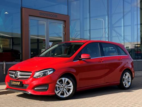 Mercedes-Benz B-Klasse b180 | navi | half leder | stoelverwarming | trekhaa