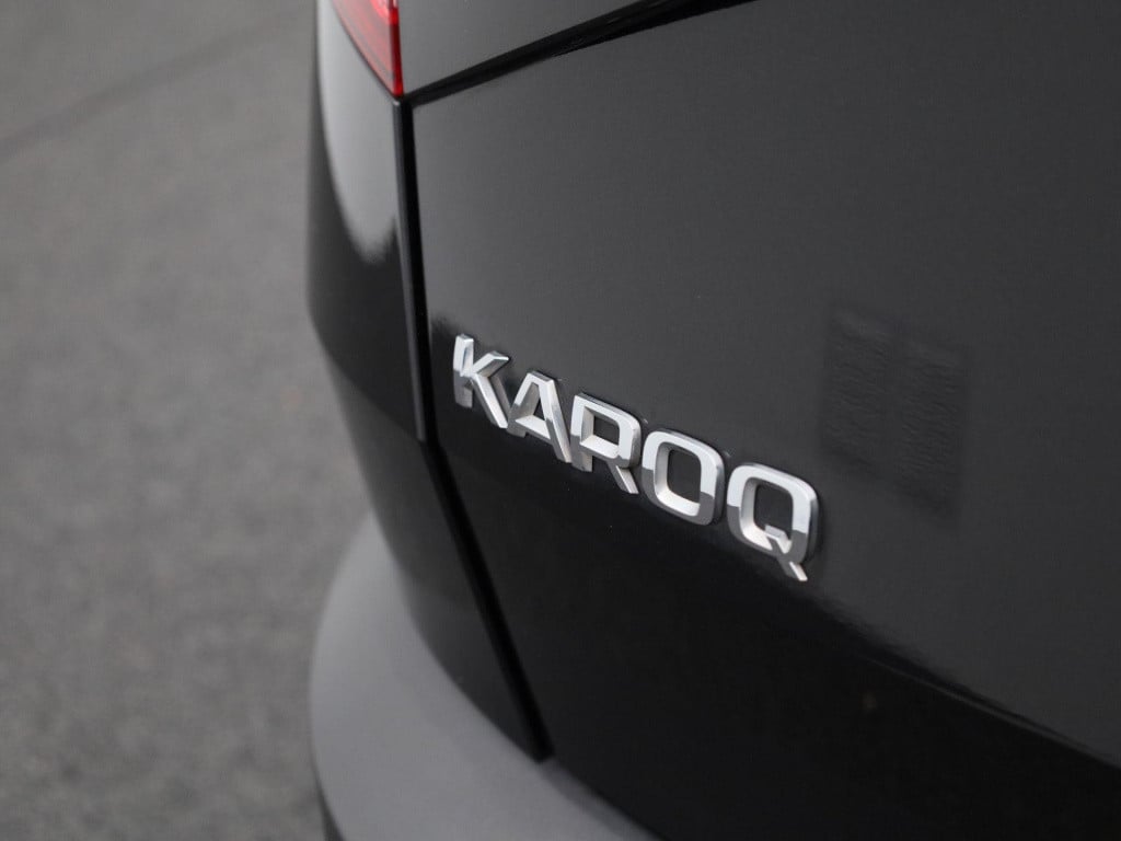 Skoda Karoq 1.0 tsi business edition | navigatie | apple carplay / android 