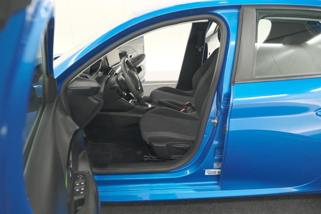 Peugeot 208 puretech 100 active | navigatie | cruise control | apple carpla