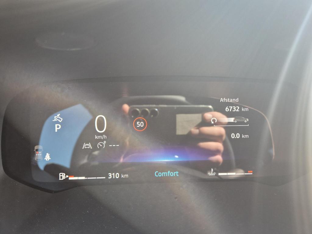 Renault Captur 1.3 mild hybrid 160 edc automaat techno camera, stoel/stuur 