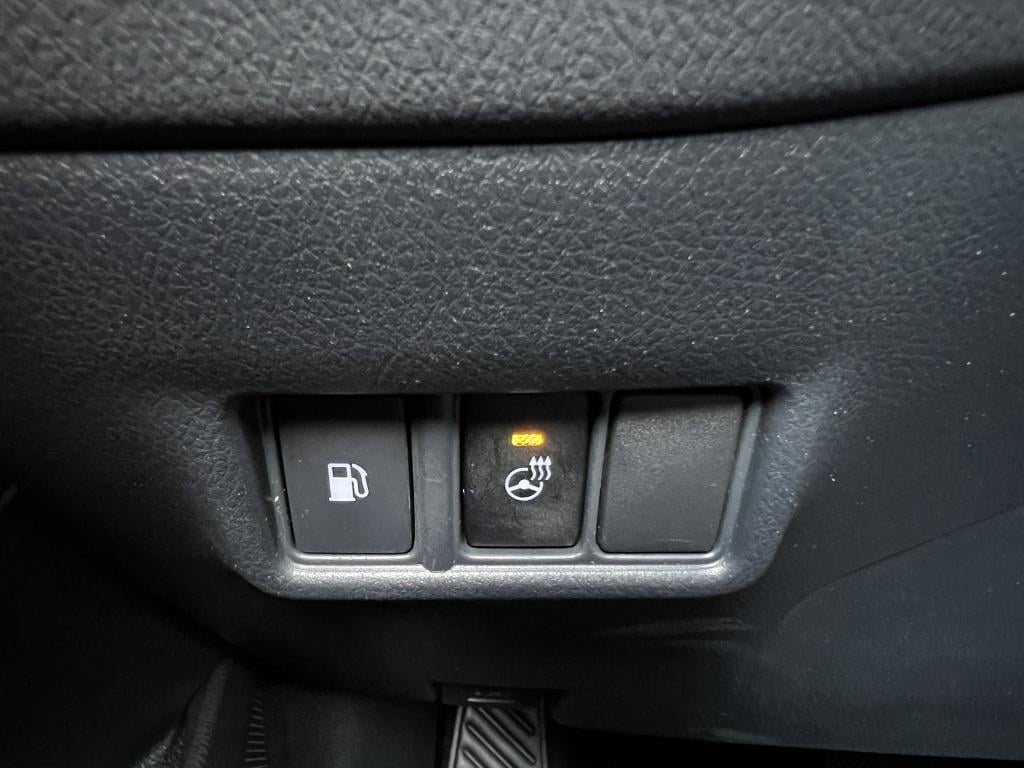Toyota C-hr 1.8 hybrid executive