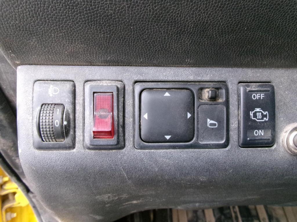 Nissan Navara 2.5 dci dubb.cab. (lees tekst!!)