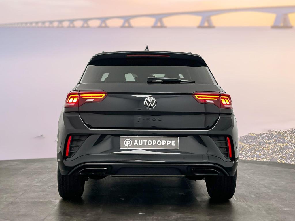 Volkswagen T-roc r-line 1.5 tsi dsg7 150pk black style