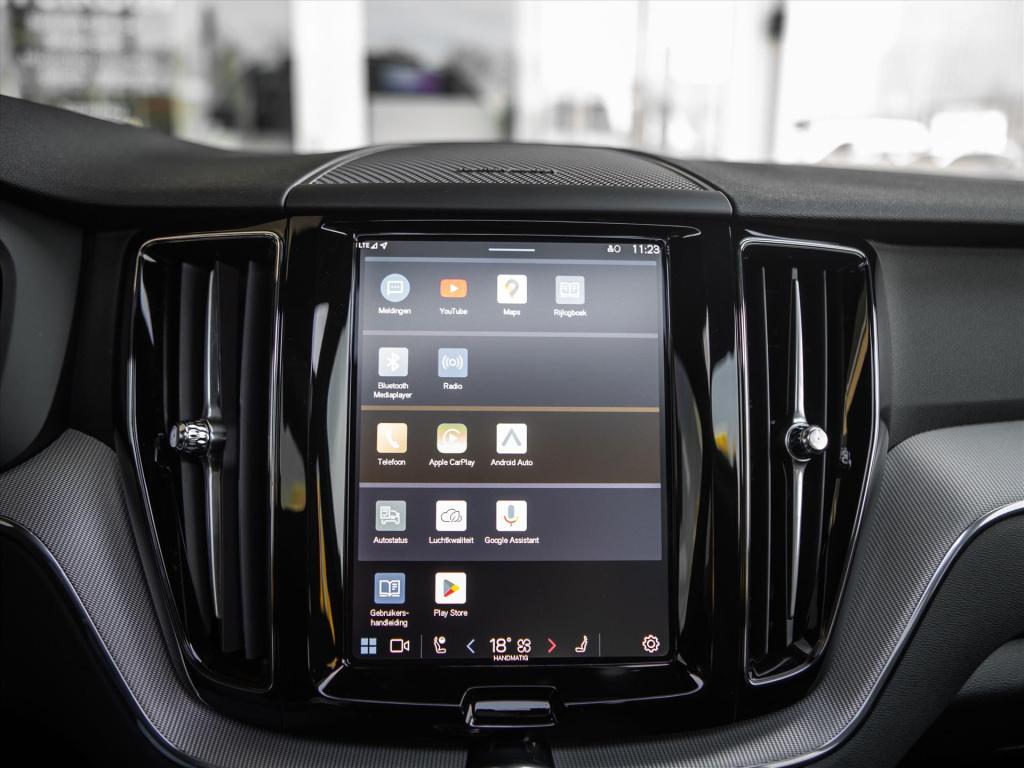 Volvo XC60 t6 plug-in hybrid 350pk aut awd plus black edition | harman kard