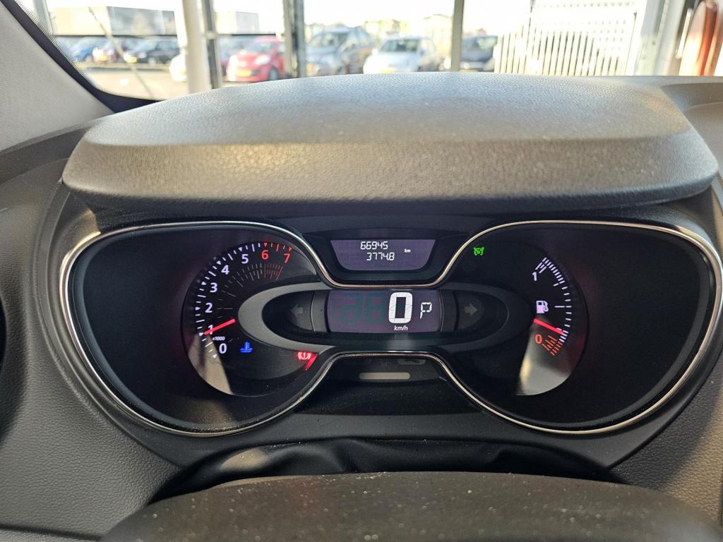 Renault Captur 1.3 tce intens automaat