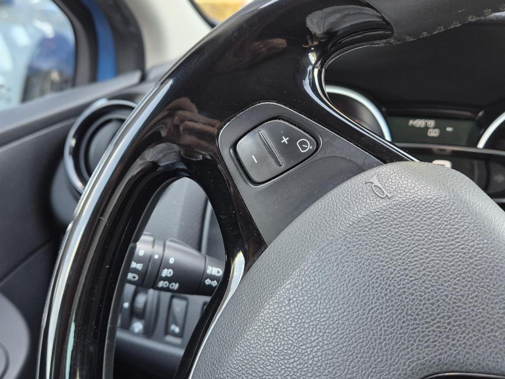 Renault Clio tce 90 eco2 expression airco, p-sensoren, trekhaak, bluetooth,