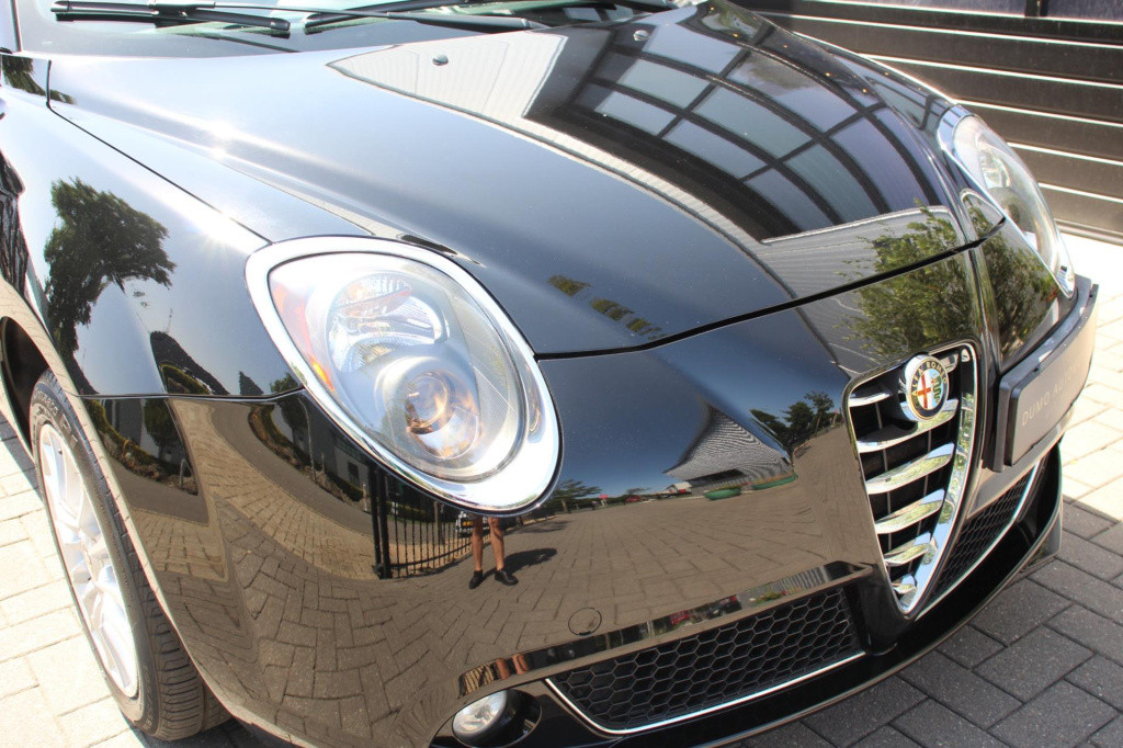 Alfa Romeo MiTo 1.4 turismo - actieprijs: €7.935,- t/m 20 augustus!