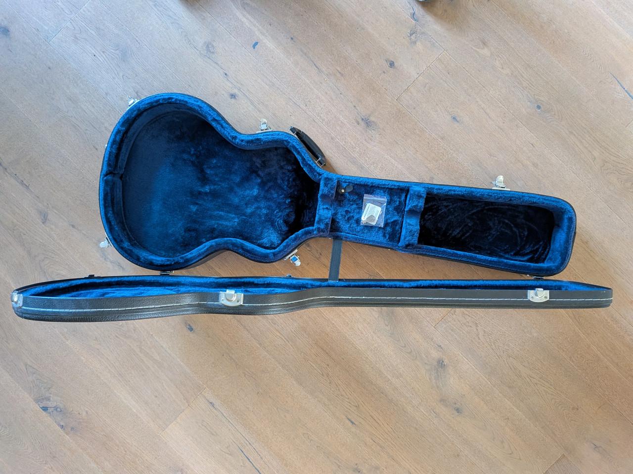 Degelijke koffers voor de basgitaar