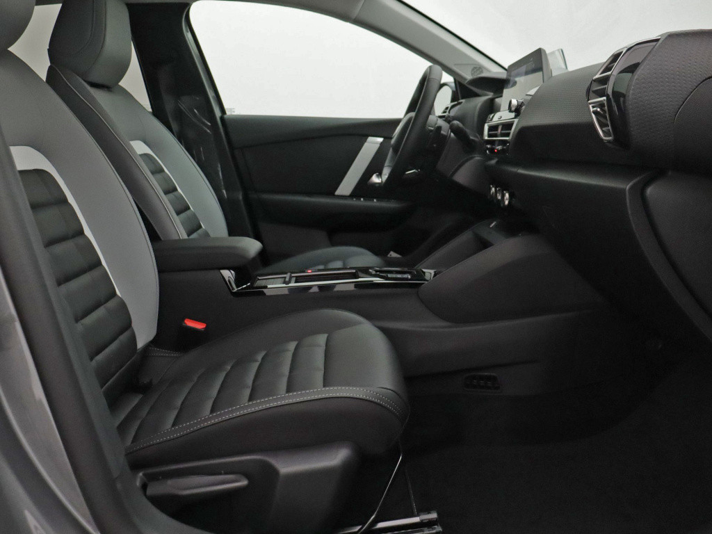 Citroen C4 hybrid 136 pk automaat max | private lease 36 mnd 10.000 p.j. €4