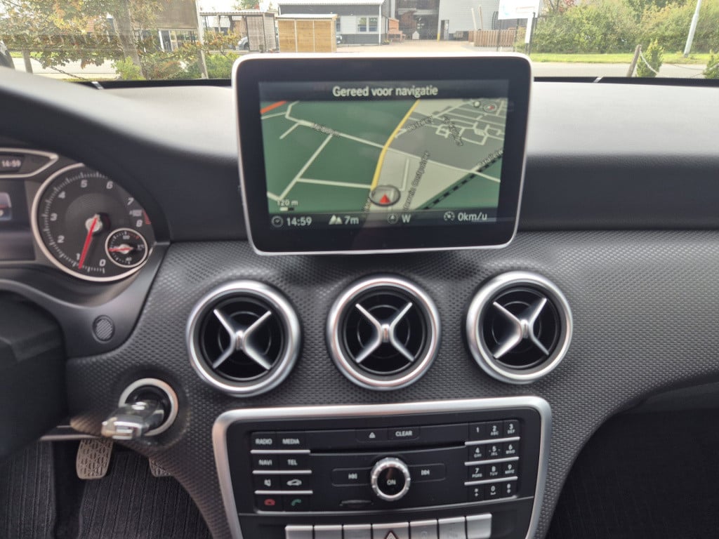 Mercedes-Benz A-Klasse 160 ambition