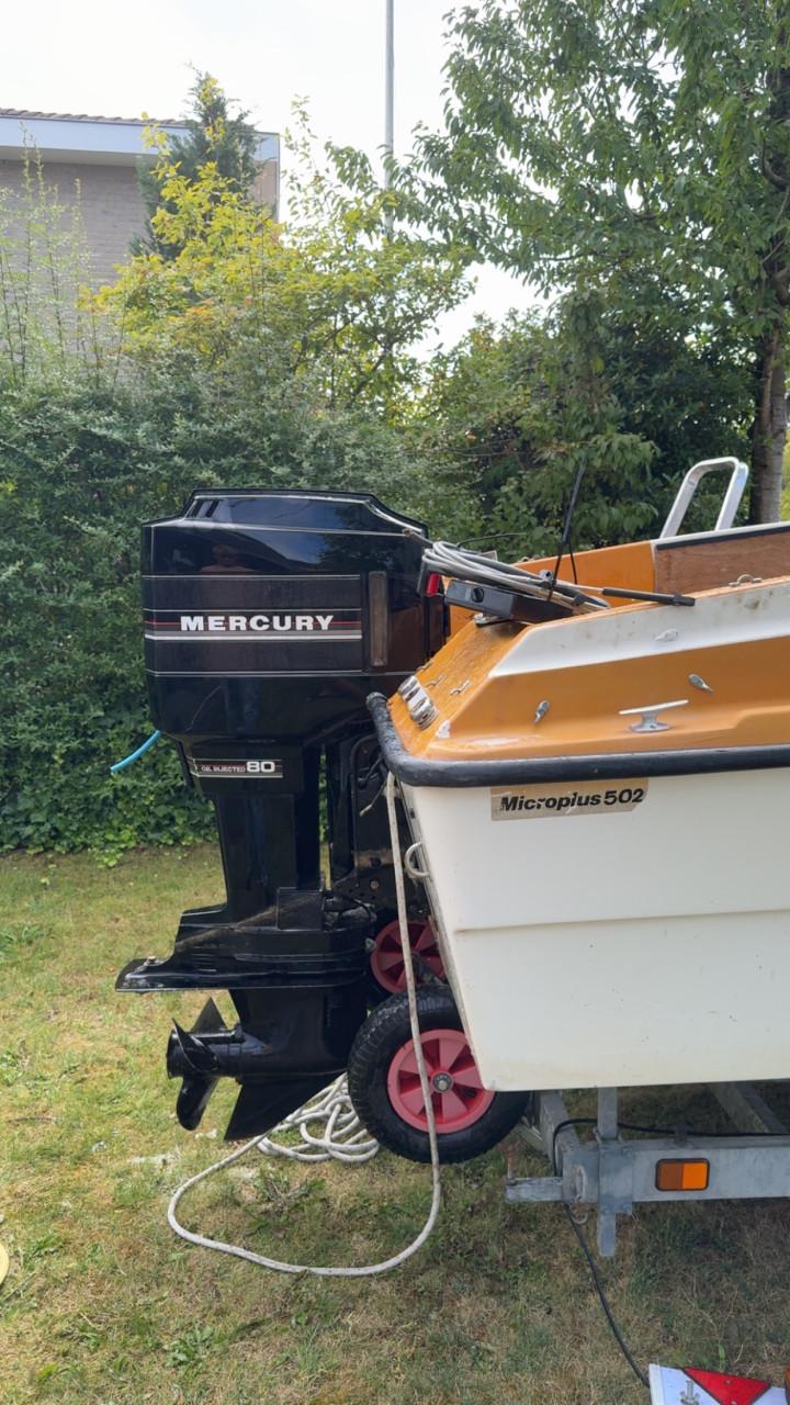 Mercury 80 pk 2 takt met powertrim
