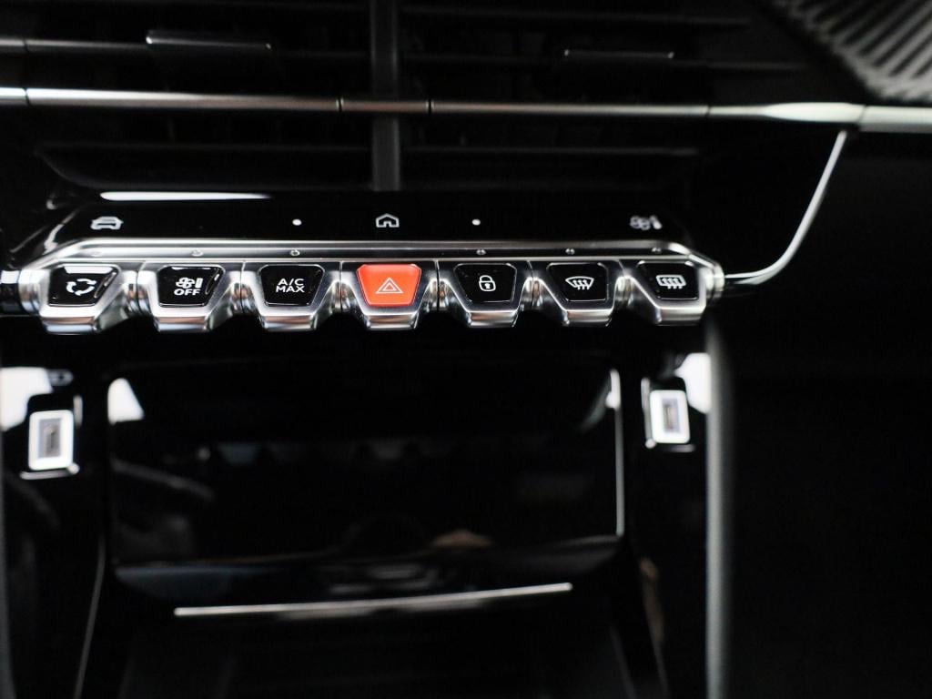 Peugeot E-2008 ev allure 54 kwh | automaat | climate control | virtual cock