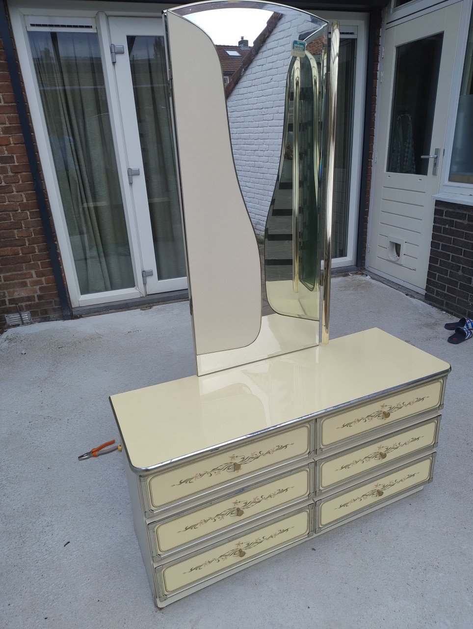 Dressing Table