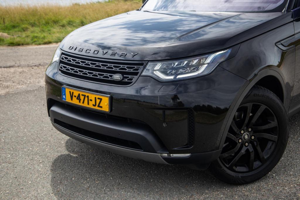 Land Rover Discovery 3.0 td6 hse grijs kenteken / leer / navi / luchtvering