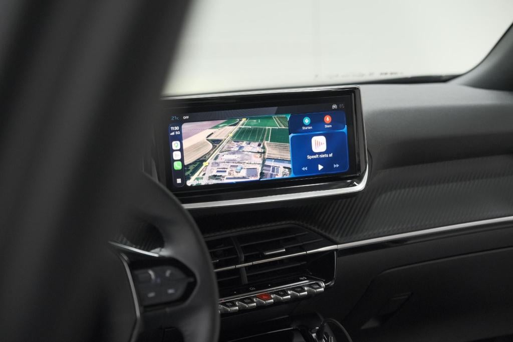 Peugeot 2008 puretech 100 allure | allseason banden | 360 camera | adaptiev