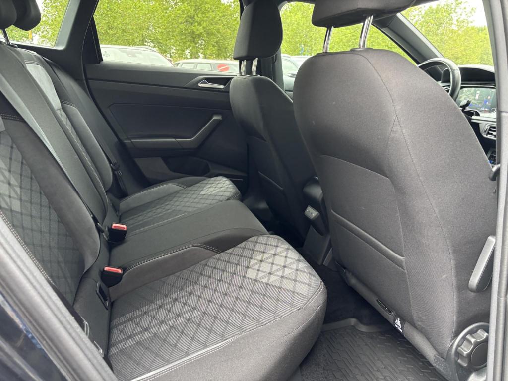 Volkswagen Taigo 1.0 tsi r-line
