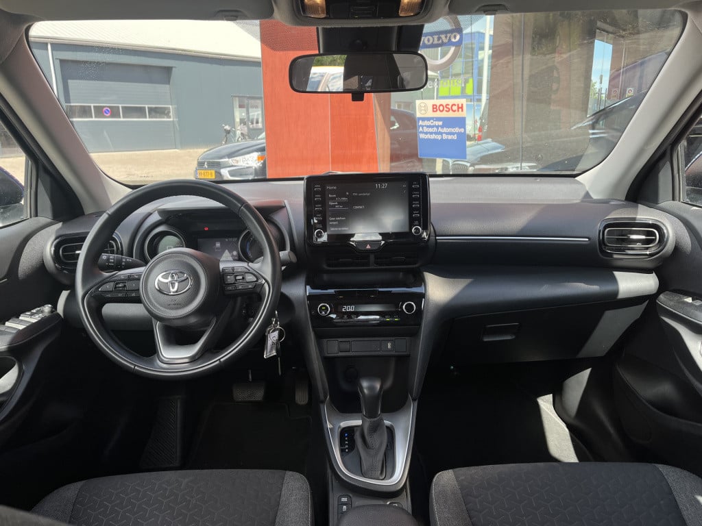 Toyota Yaris Cross 1.5 hybrid comfort | carplay | camera | acc | climate