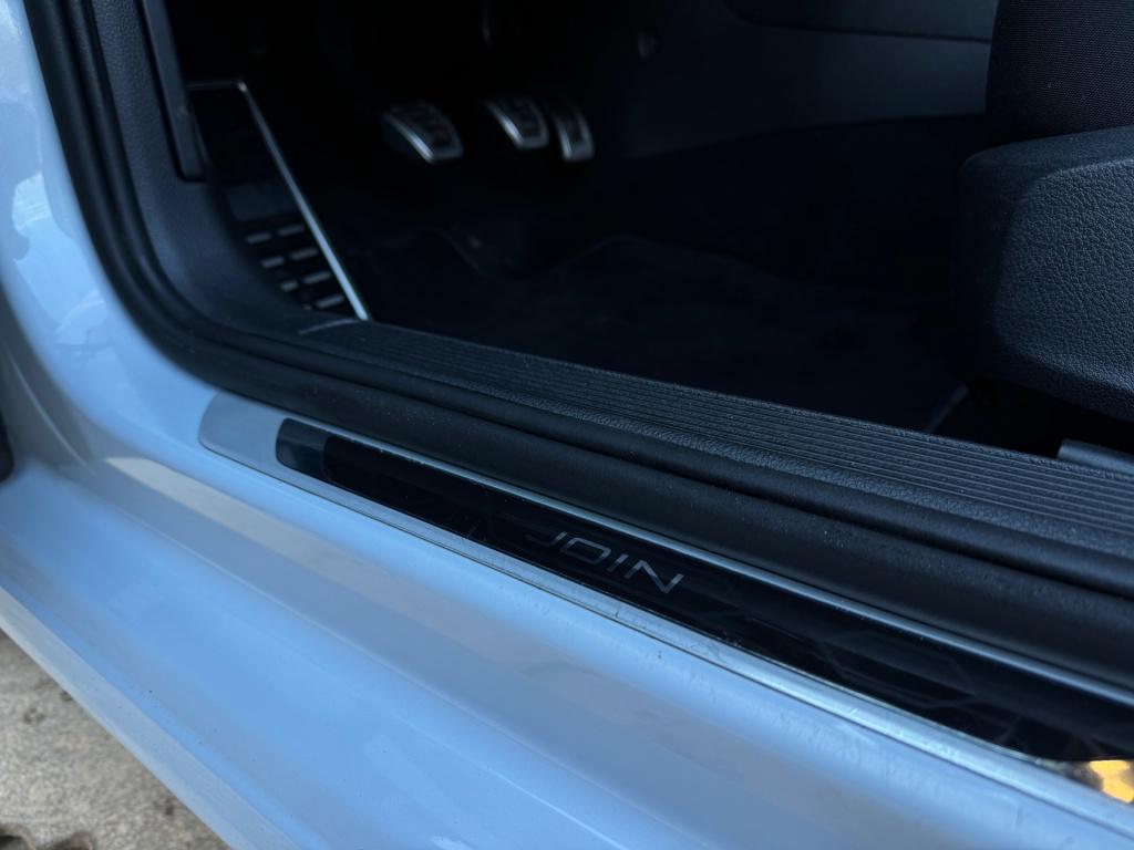 Volkswagen Golf 1.0 tsi join * virtual cockpit * navigatie * stoelverwarmin