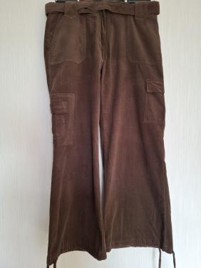 Casual collection broek ribfluweel. Bruin. Maat 44. Nieuw.