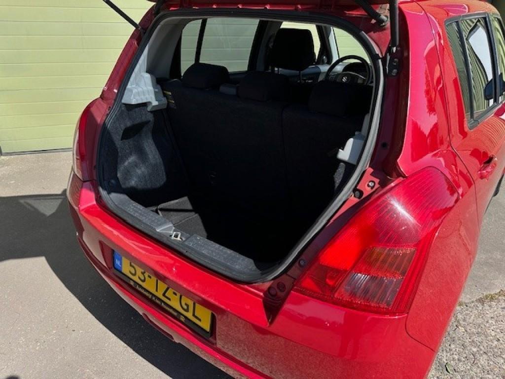 Suzuki Swift 1.3 shogun
