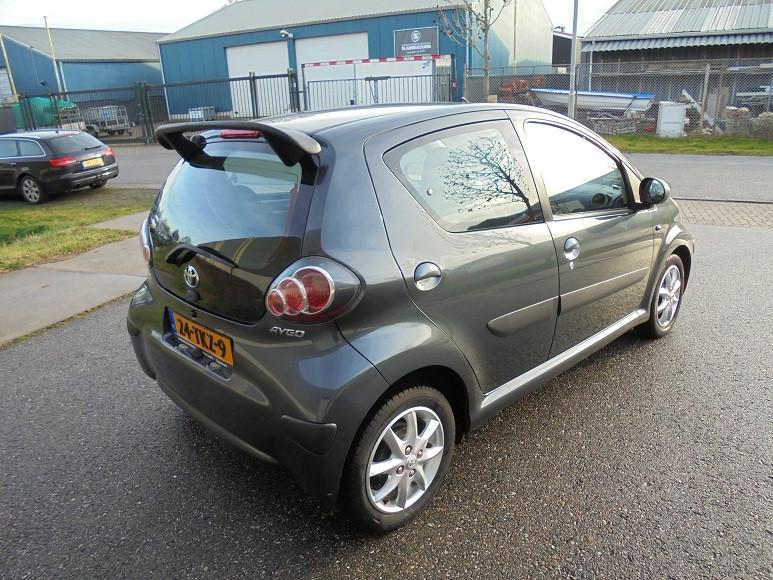 Toyota Aygo 1.0-12V/Navigator/Airco/Elek.pakket/BJ 2011/KMST 129.027+NAP